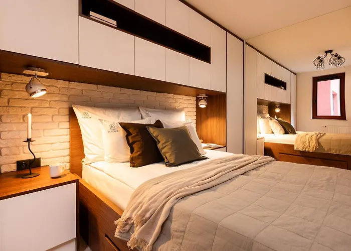 Apartment Flatbook - Center Waterlane Island *