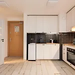 Flatbook - Center Waterlane Island Apartman