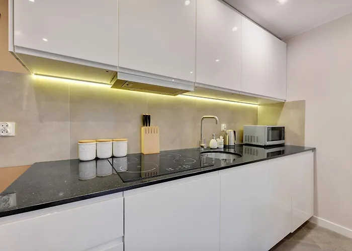 Flatbook - Center Waterlane Island *